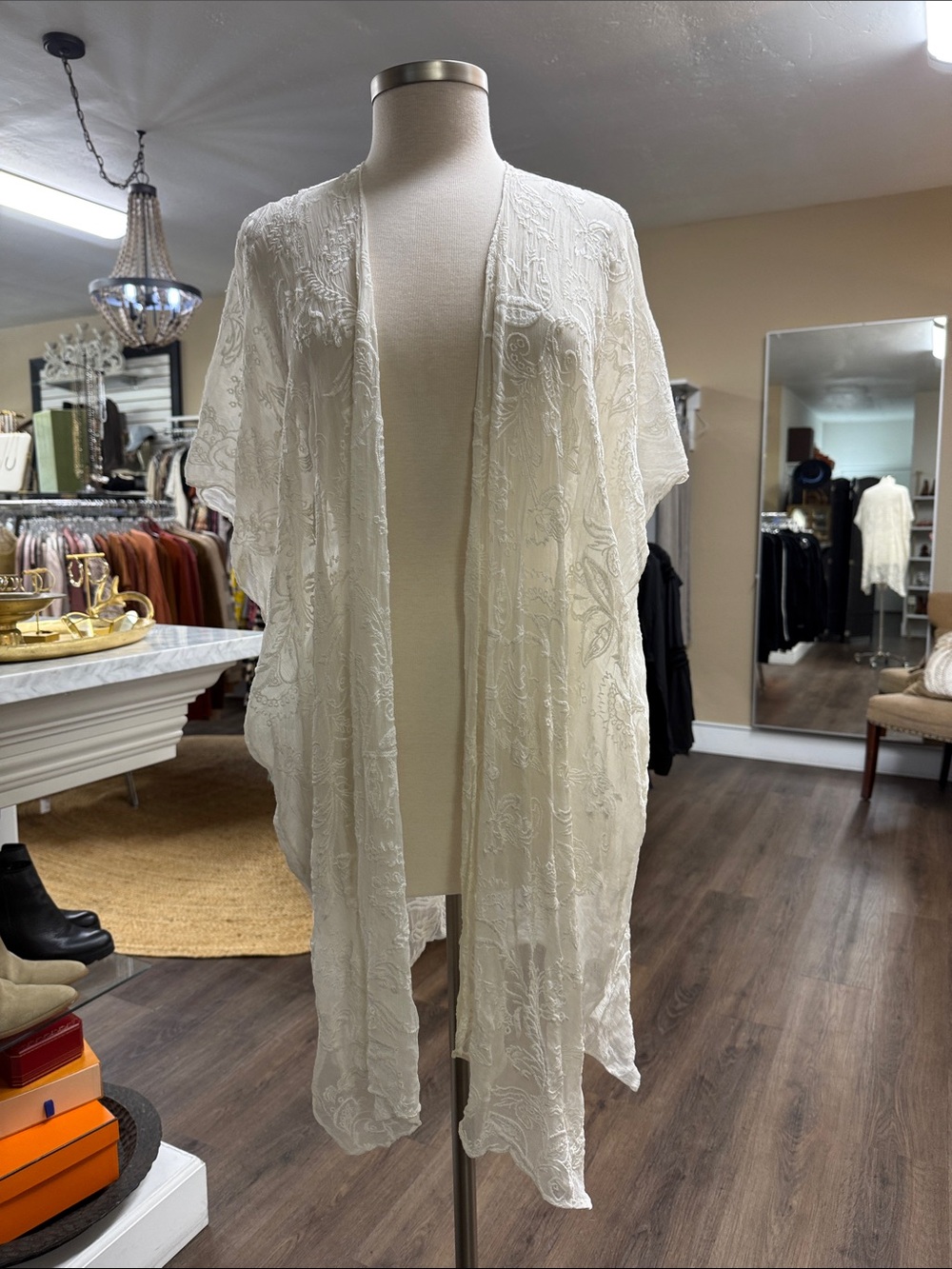 Tianello Ivory Washable Silk Embroidered Kimono Jacket One Size